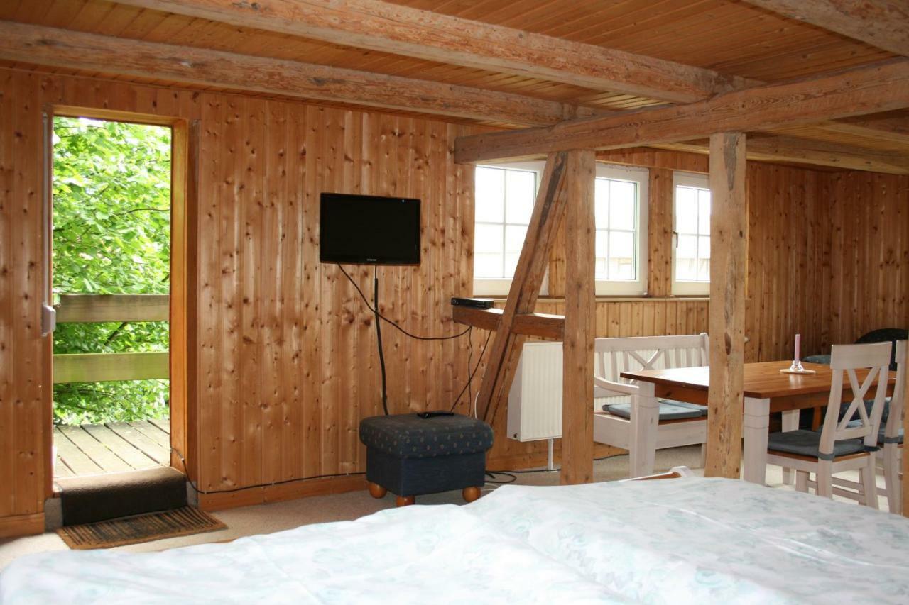 Apartments Cafe Brennnessel Veltheim Eksteriør billede