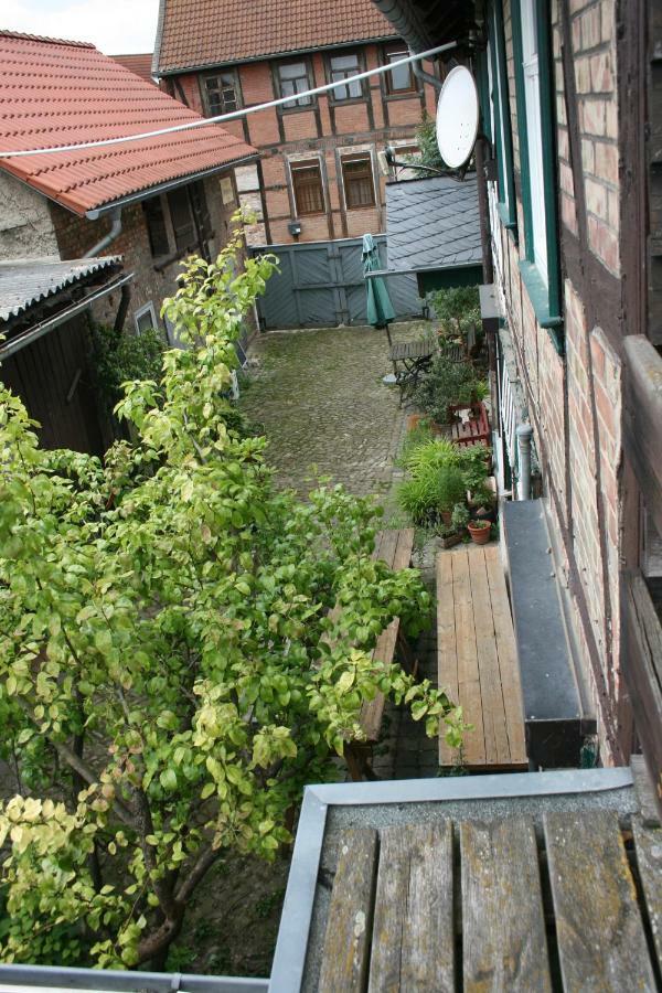 Apartments Cafe Brennnessel Veltheim Eksteriør billede